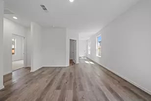 16948 Juniper Blossom Bnd, Conroe, TX 77378 - Photo 4