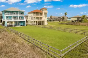 112 Ocean Shore Dr, Crystal Beach, TX 77650 - Photo 36