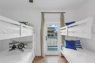 112 Ocean Shore Dr, Crystal Beach, TX 77650 - Photo 22