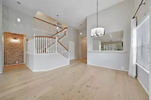 5802 Spring Sunrise Dr, Richmond, TX 77407 - Photo 4