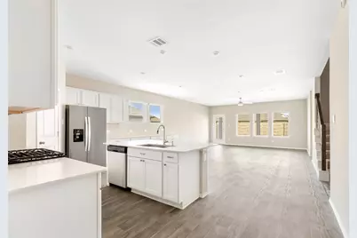 519 San Marcos Trail, Dayton, TX 77535 - Photo 6