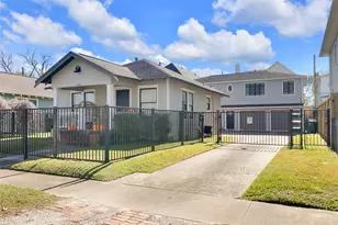 214 Munford St, Houston, TX 77008 - Photo 2
