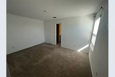 520 Commander Abbott Drive, Jarrell, TX 76537 - Photo 18