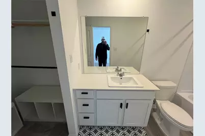 520 Commander Abbott Drive, Jarrell, TX 76537 - Photo 20