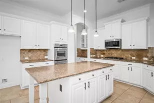 28206 Green Forest Bluff Trail, Katy, TX 77494 - Photo 10