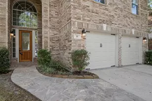 35 N York Gate Ct, The Woodlands, TX 77382 - Photo 4