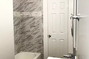 2021 Kane St, Houston, TX 77007 - Photo 8