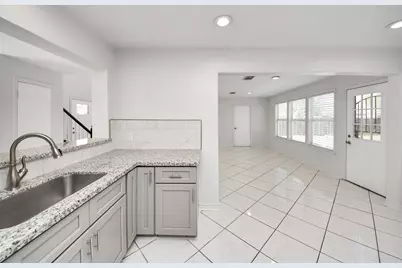 8026 Big Oak Trail Drive, Houston, TX 77040 - Photo 10