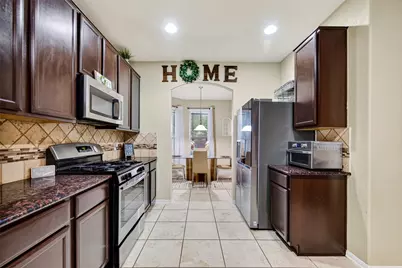 5102 Espuela Lane, Baytown, TX 77521 - Photo 12
