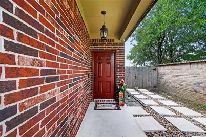 5102 Espuela Lane, Baytown, TX 77521 - Photo 4