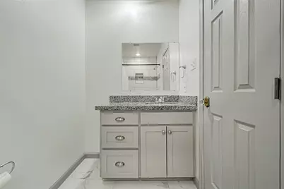 209 W 6th Street, Deer Park, TX 77536 - Photo 8