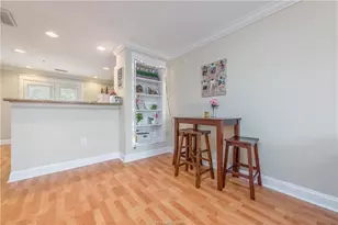 1725 Harvey Mitchell Pkwy S, College Station, TX 77840 - Photo 8