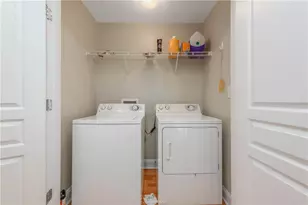 1725 Harvey Mitchell Pkwy S, College Station, TX 77840 - Photo 12