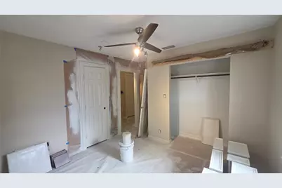 5315 Briarbend Drive, Houston, TX 77096 - Photo 8
