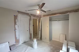 5315 Briarbend Dr, Houston, TX 77096 - Photo 8