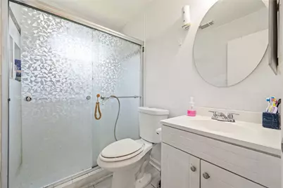 8522 Grand Knolls Drive, Houston, TX 77083 - Photo 16