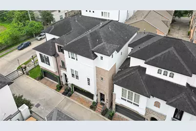 5605 Cohn Meadow Lane, Houston, TX 77007 - Photo 32