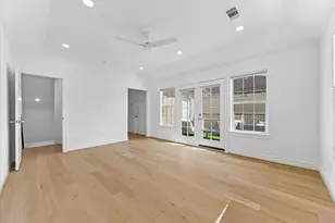 2813 Clinton Dr, Houston, TX 77020 - Photo 30