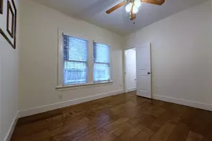 1011 Nadine St, Houston, TX 77009 - Photo 12
