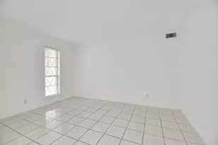 530 Westshire Dr, Houston, TX 77013 - Photo 28