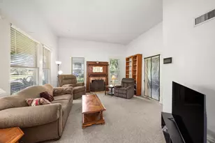 208 E East State St, Eagle Lake, TX 77434 - Photo 8