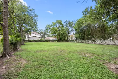 208 E East State Street, Eagle Lake, TX 77434 - Photo 26