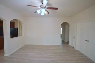 11115 Barker Park Ct, Cypress, TX 77433 - Photo 4