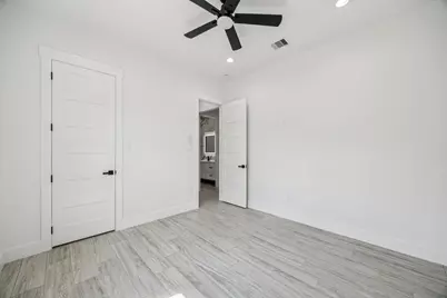 949 Road 66111, Dayton, TX 77535 - Photo 18