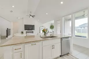 26923 Longwood Ledge Dr, Spring, TX 77389 - Photo 12