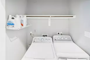 754 W Donovan St, Houston, TX 77091 - Photo 22