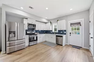 5403 Amy St, Houston, TX 77028 - Photo 16