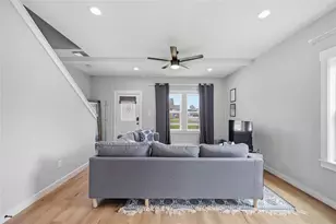 5403 Amy St, Houston, TX 77028 - Photo 10