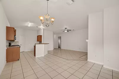 1918 Riane Lane, Houston, TX 77049 - Photo 10
