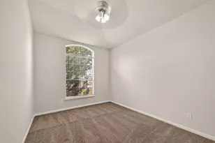 1918 Riane Ln, Houston, TX 77049 - Photo 16