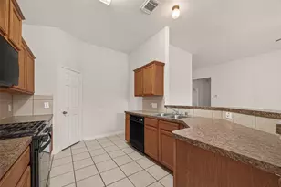 1918 Riane Ln, Houston, TX 77049 - Photo 12