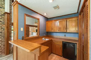 304 Arrow Wood St, Lake Jackson, TX 77566 - Photo 20