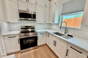 16106 Archway Dr, Houston, TX 77082 - Photo 4