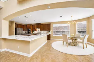 4303 Pensacola Oaks Ln, Sugar Land, TX 77479 - Photo 4