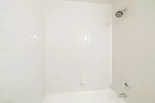 11821 Jelicoe Dr, Houston, TX 77047 - Photo 16