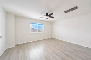 11821 Jelicoe Dr, Houston, TX 77047 - Photo 8