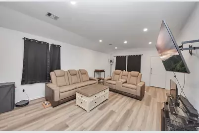 12214 Ridge River Lane, Houston, TX 77067 - Photo 12