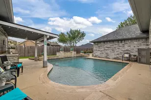 312 Torrey Ct, League City, TX 77573 - Photo 2