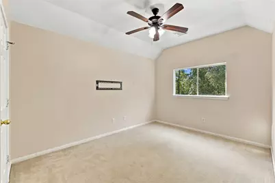 2 Hobbit Glen Drive, The Woodlands, TX 77384 - Photo 32