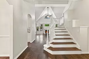 2 Hobbit Glen Dr, The Woodlands, TX 77384 - Photo 8