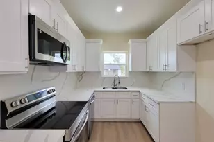 6743 Madrid St, Houston, TX 77021 - Photo 8