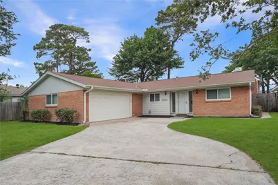 10010 Westview Drive, Houston, TX 77055 - Photo 2
