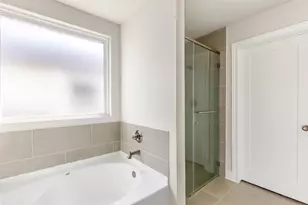 10240 Cabo del Sol Dr, Cleveland, TX 77327 - Photo 22