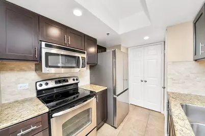 3525 Sage Road #909, Houston, TX 77056 - Photo 22