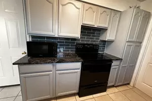 1808 Dolphin Dr, Seabrook, TX 77586 - Photo 10