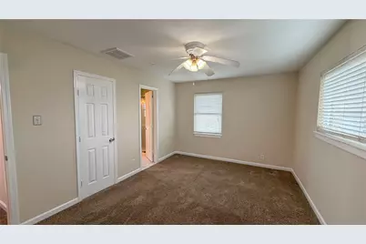 1808 Dolphin Drive, Seabrook, TX 77586 - Photo 6